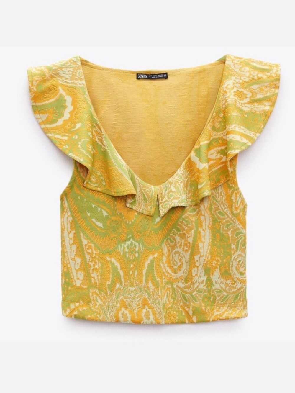 Zara jacquard ruffled top Size M NWT!